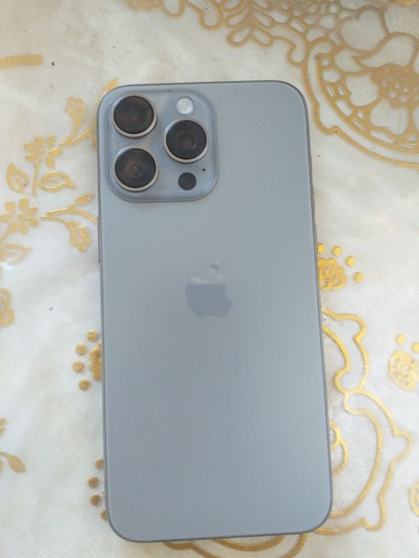 Iphone 15 pro max dubai Iphone 15 pro max dubai