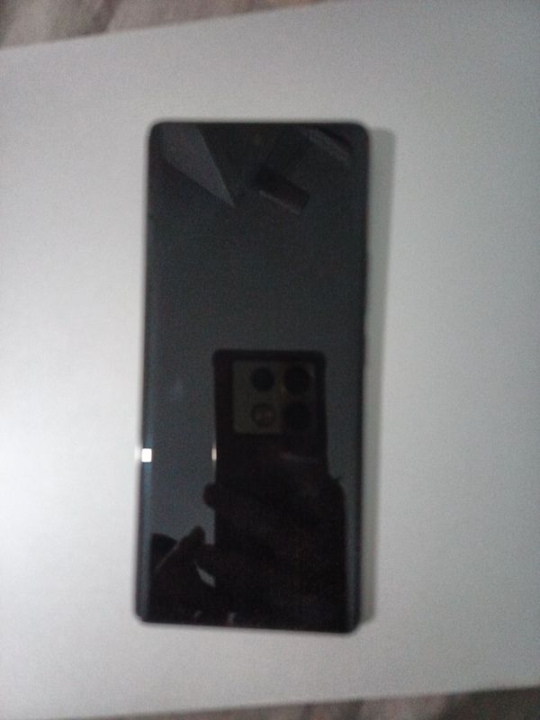 Infinix Zero 40 sotiladi