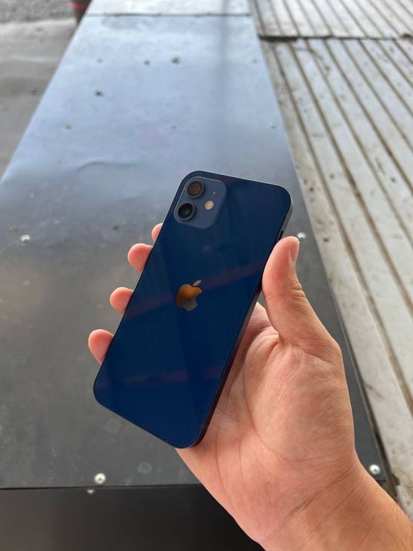 Iphone 12 sotiladi
