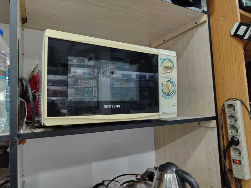 Микровольновка самсунг MW61FR Микровольновка самсунг MW61FR