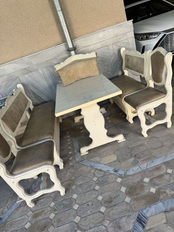 Кухонный уголок продам СРОЧНО