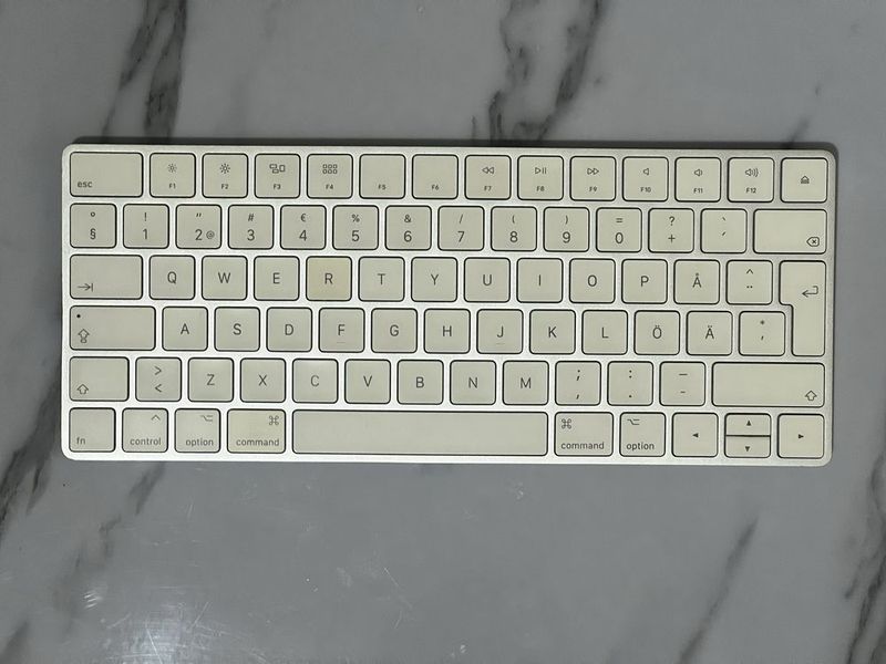 Apple Magic Keyboard 2 Apple Magic Keyboard 2
