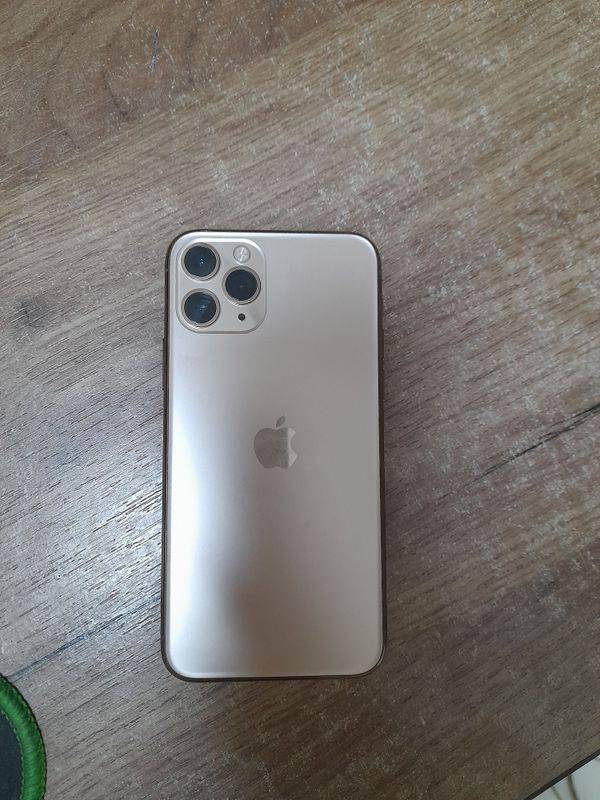 11 pro gold sotiladi 11 pro gold sotiladi