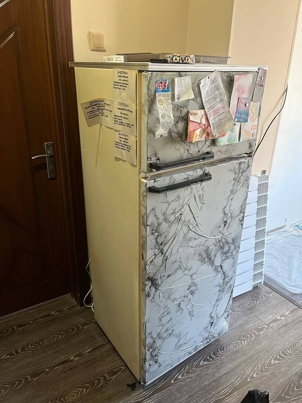 Срочно продаю холодильник миск 15 отличный работает цена 700т Срочно продаю холодильник миск 15 отличный работает цена 700т