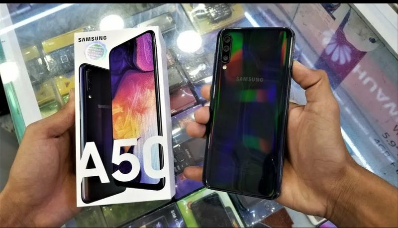Samsung A50 idial holatda Samsung A50 idial holatda