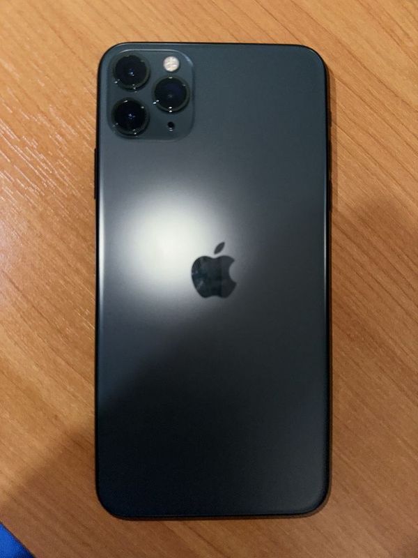 iPhone 11 pro max iPhone 11 pro max