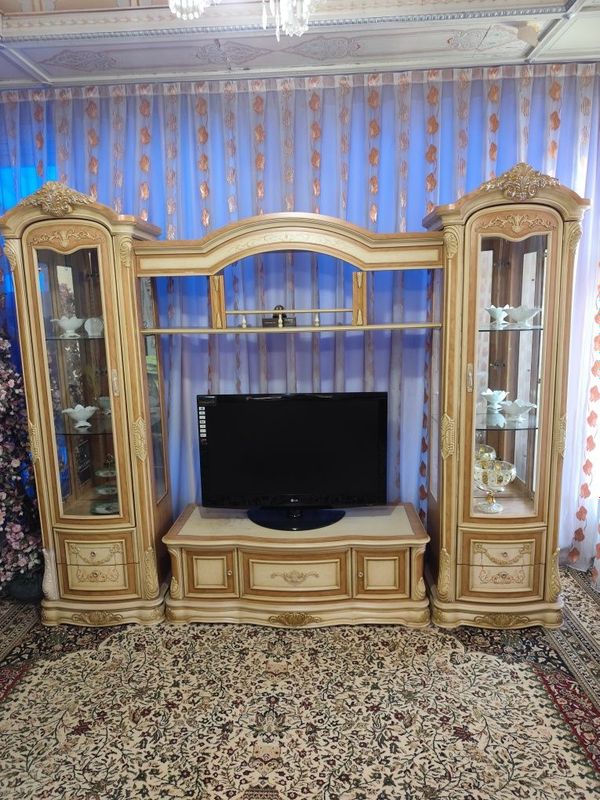 Сервант Хитой сотилади 399$