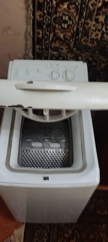Стиральная машина indesit вертикальная загрузка, б/у Стиральная машина indesit вертикальная загрузка, б/у