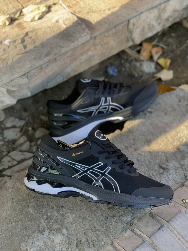 Для зима Asics Gor-tex