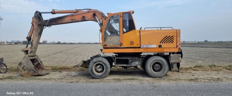 Экскаватор амкадор 1400 сотилади ишлаши зур