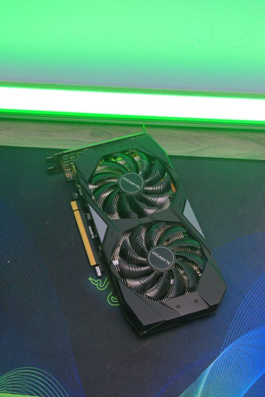 Gigabyte GTX1660 super 6GB DDR6 Gigabyte GTX1660 super 6GB DDR6