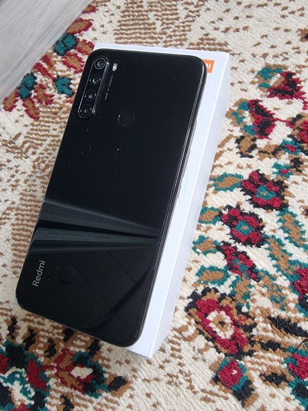 Redmi Note 8 Sotiladi 750 ming som Redmi Note 8 Sotiladi 750 ming som