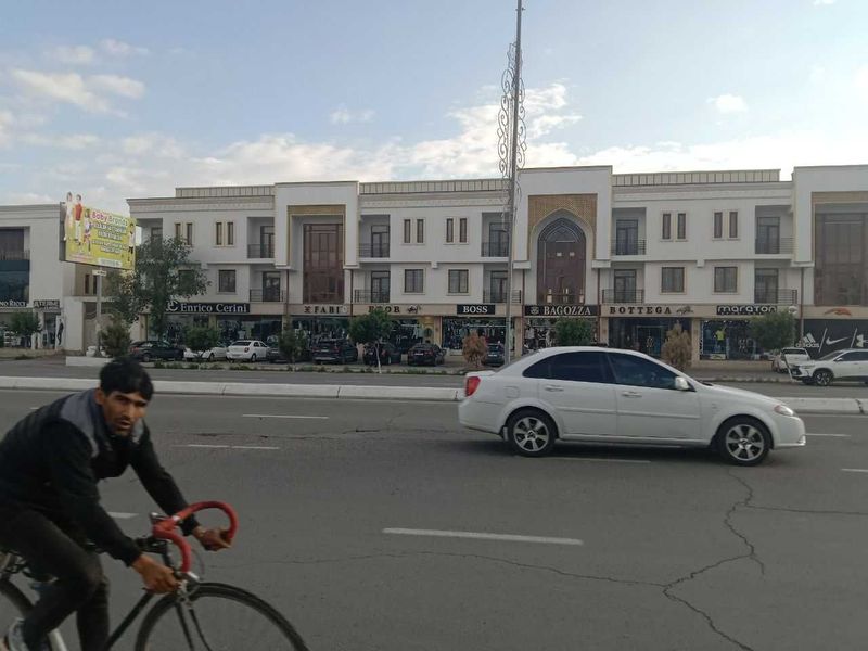 Продаётся гостиница в буферной зоны старого города Бухары Продаётся гостиница в буферной зоны старого города Бухары