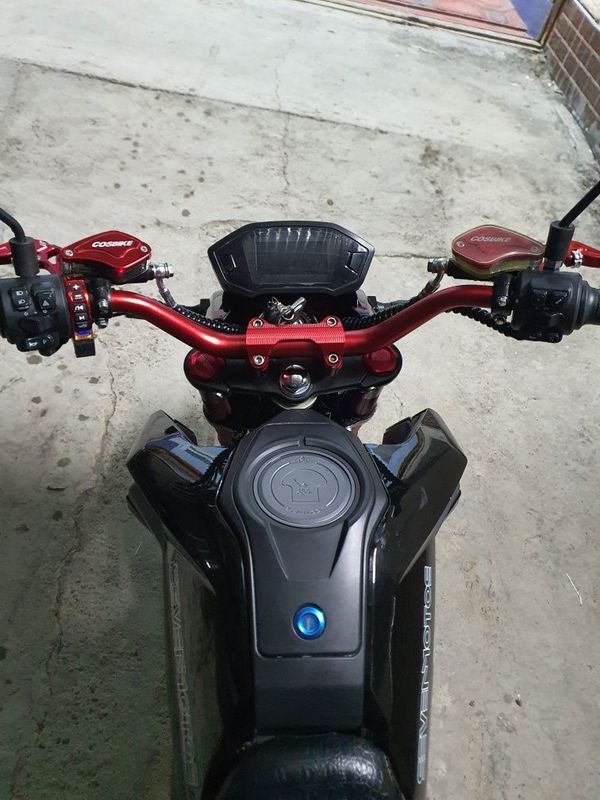 Motosikl tokli sotiladi Motosikl tokli sotiladi