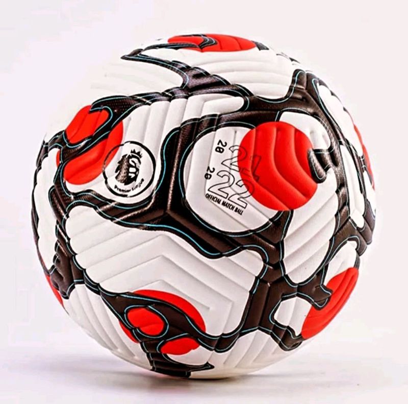 Futbol toʻpi Narxi 170000 Sifati aʼlo dizayn bomba Futbol toʻpi Narxi 170000 Sifati aʼlo dizayn bomba