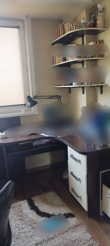 Стол письменный с полками Стол письменный с полками