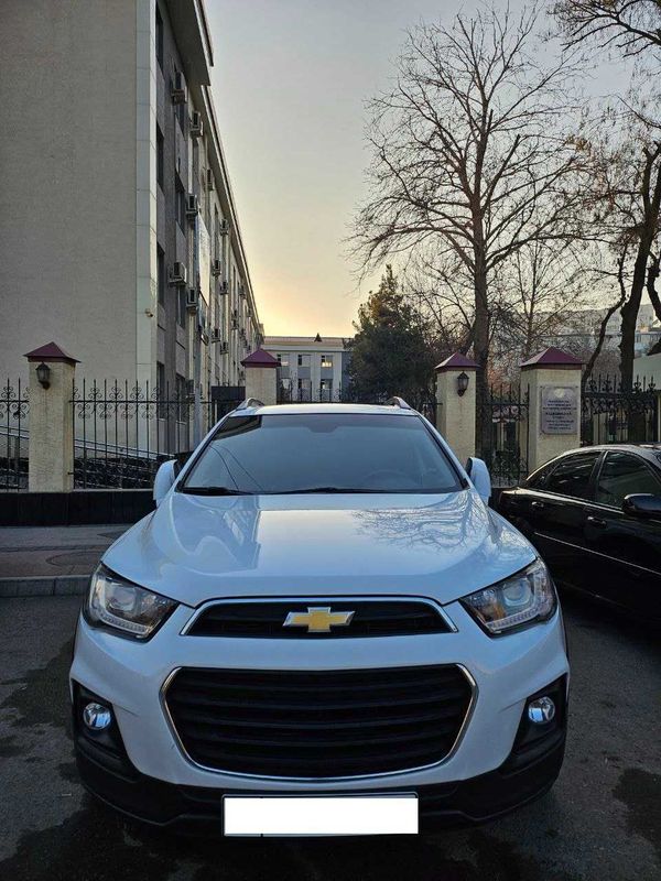 Chevrolet Captiva, 4 позиция Chevrolet Captiva, 4 позиция