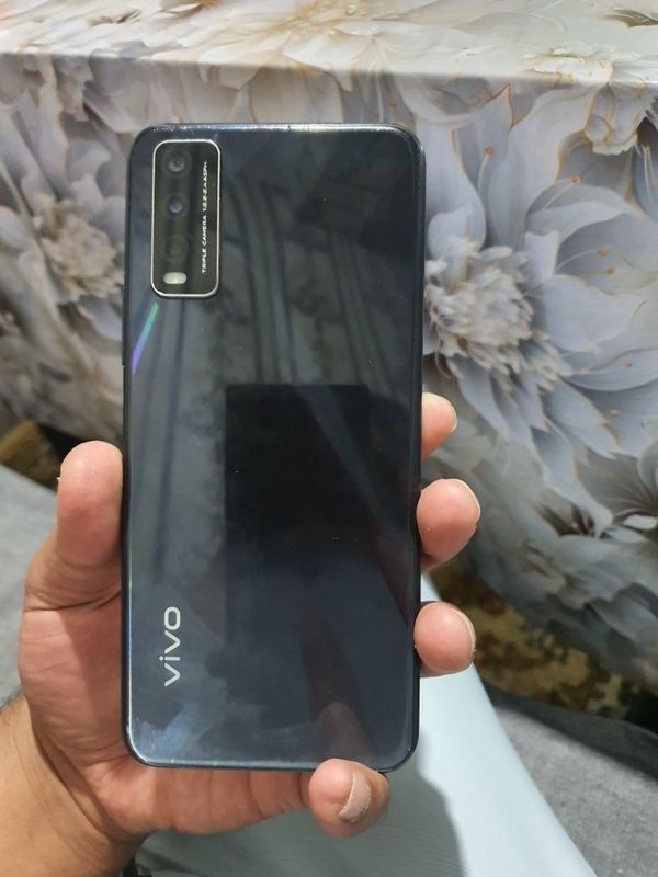 Vivo y 31 holati zõr