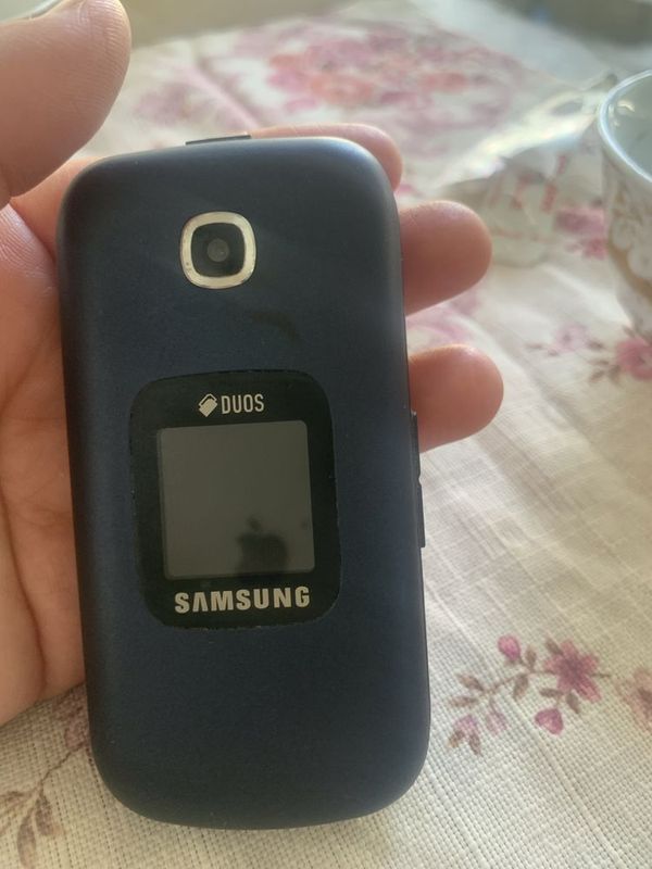 Samsung холати яп янги почти тутилмаган 2хафта тутилган Samsung холати яп янги почти тутилмаган 2хафта тутилган