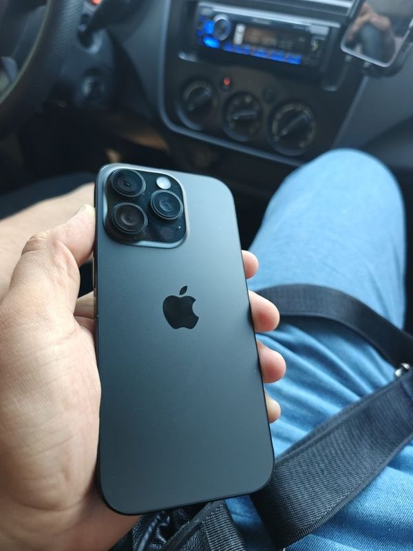 Iphone 16 pro 512gb sim Iphone 16 pro 512gb sim