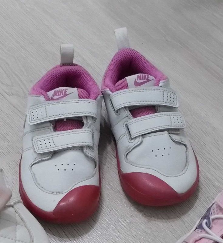 Кроссовки Nike, размер 23 Кроссовки Nike, размер 23