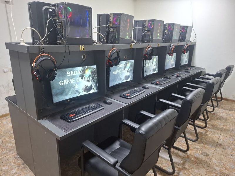 Game Club Kampyuter xona sotiladi...