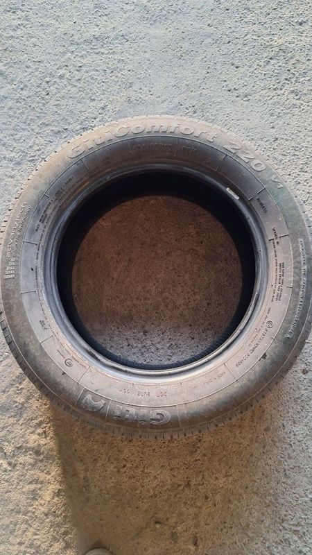 Шина 185/65R15 пробег 25 тысяч Шина 185/65R15 пробег 25 тысяч