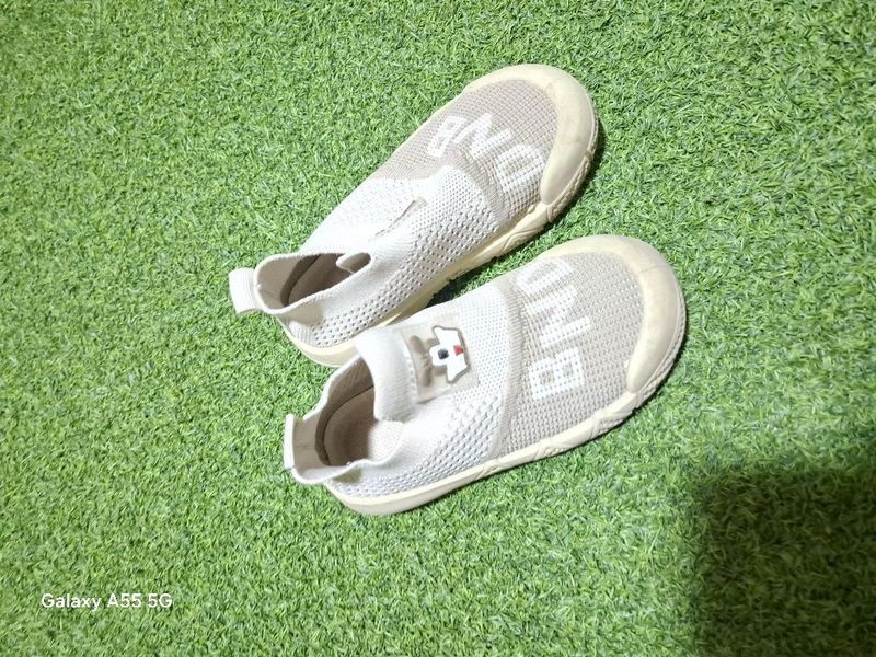 Makasina 27 razmer unisex ariginal Makasina 27 razmer unisex ariginal