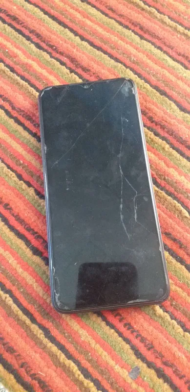 assalomu alaykum infinikis smat 7 sotiladi