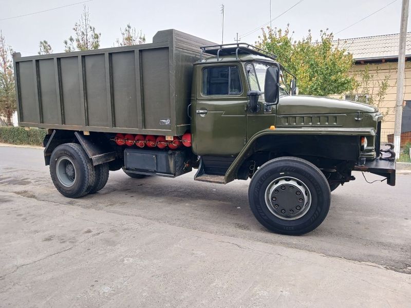 Ural 375 sotiladi