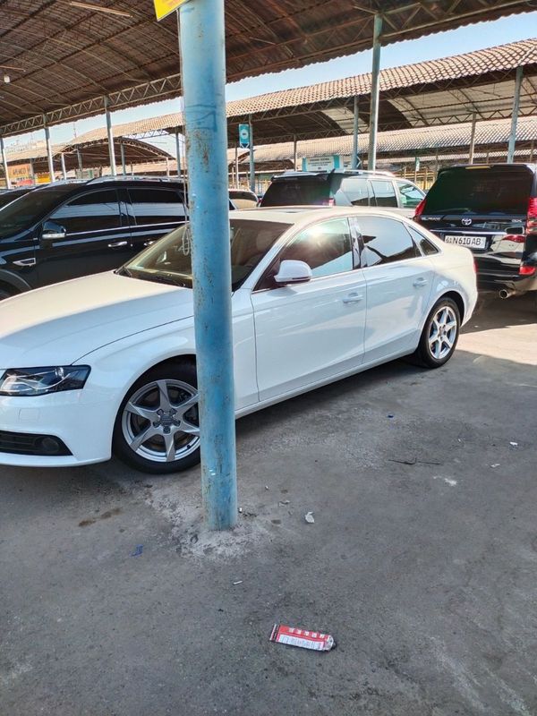 Audi A4 2008 yil