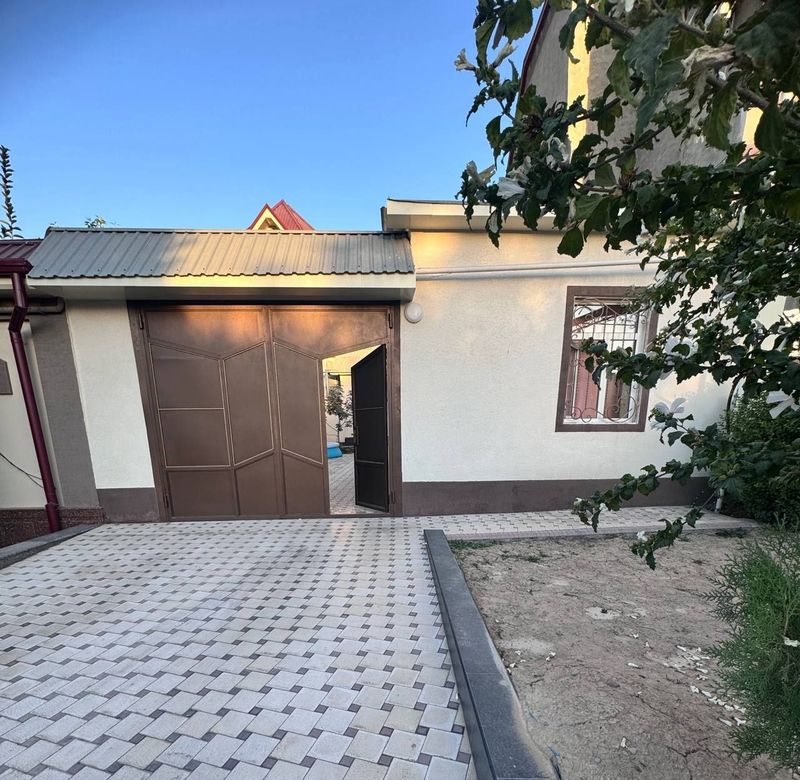 Срочно продам участок 472 м2 в центре города Срочно продам участок 472 м2 в центре города