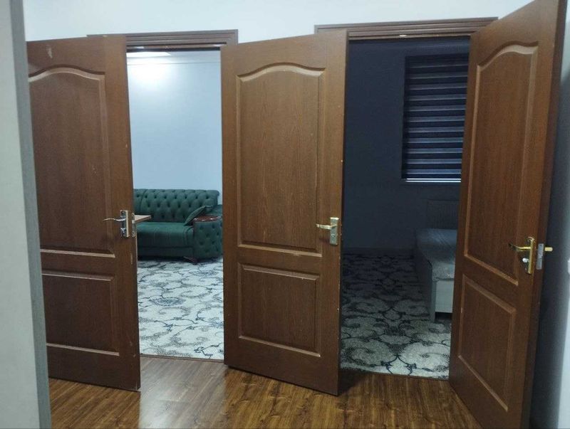 Xiva shahar barcha qulaylklarga ega 2 xonali kvartira ijaraga beriladi