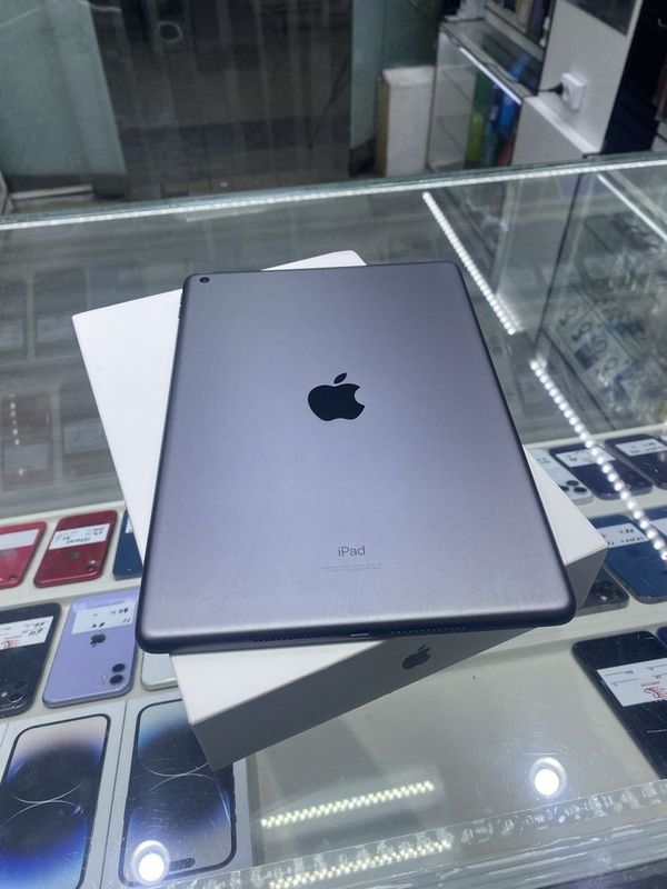 iPad 9 wi fi в отличном состаяние