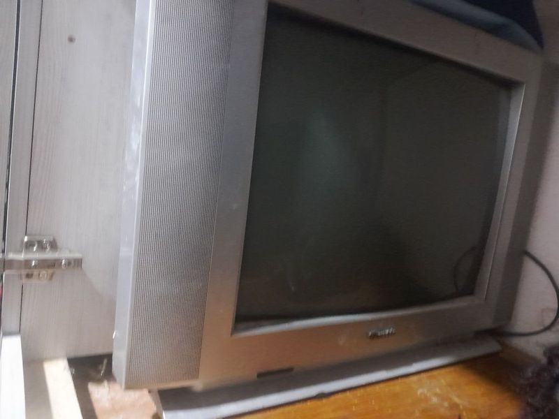 Televizor Ferette Televizor Ferette