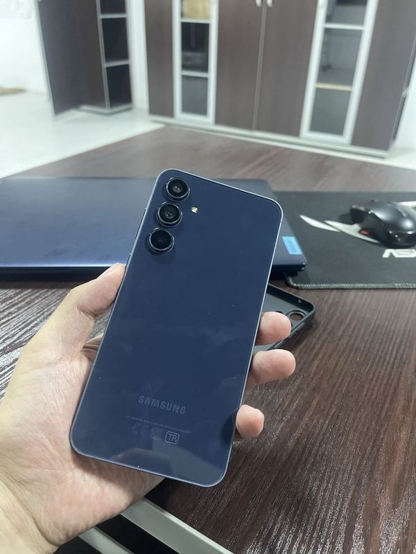 Samsung A55 8/256Gb 10/10 sastayana Samsung A55 8/256Gb 10/10 sastayana