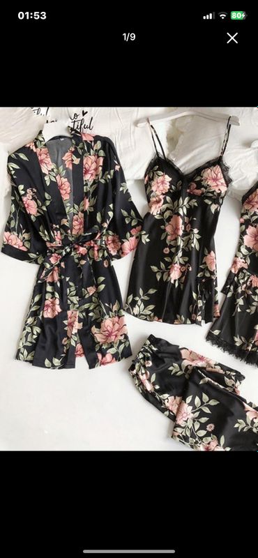Ayollar uchun pijama penyuar Ayollar uchun pijama penyuar