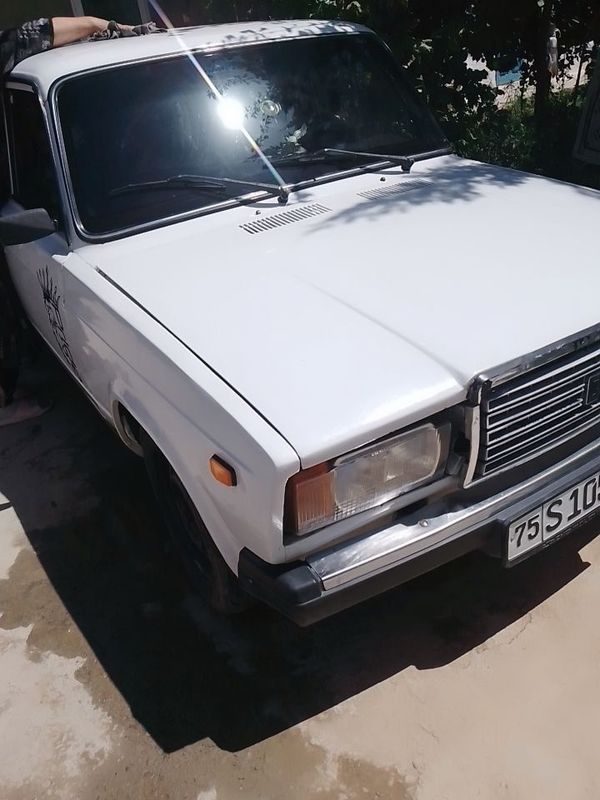 vaz 2107 sotiladi 1996 prapan va benzin