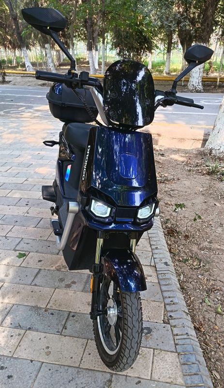 DRONGO 16 TK skuter (электр скутер) DRONGO 16 TK skuter (электр скутер)