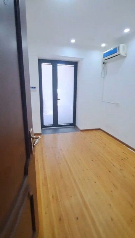 Shayxontohur 80 m2 ofes ijaraga beriladi Shayxontohur 80 m2 ofes ijaraga beriladi