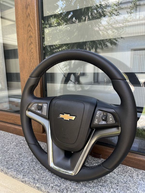 Malibu rul original sotiladi Malibu rul original sotiladi