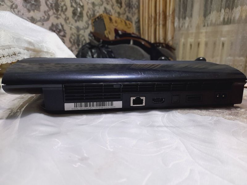 Playstation 3 super slim