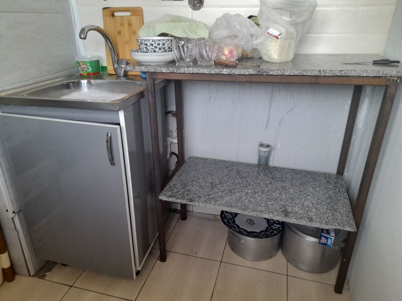 Mramor stilaj va rakvina Mramor stilaj va rakvina