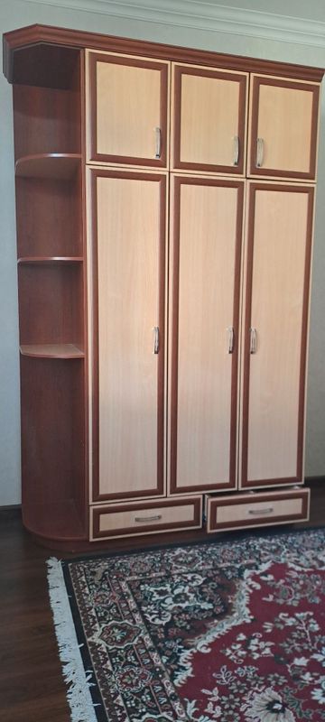 Шкаф детский продаётся Шкаф детский продаётся