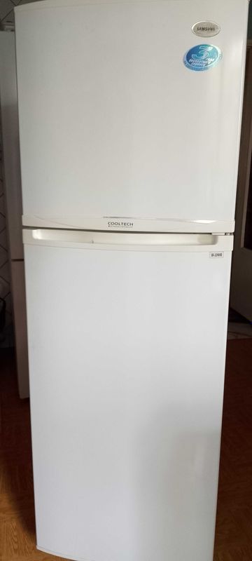 Холодильник Samsung Холодильник Samsung