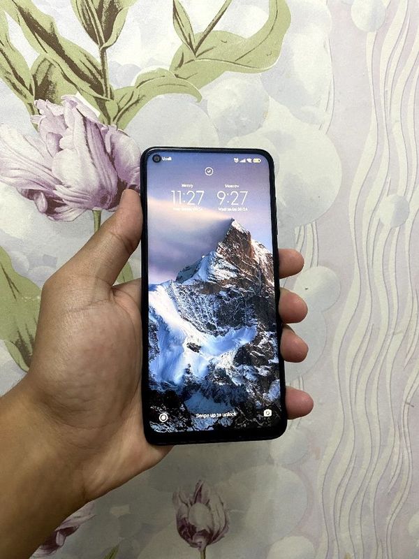 Redmi Note 9 sotiladi