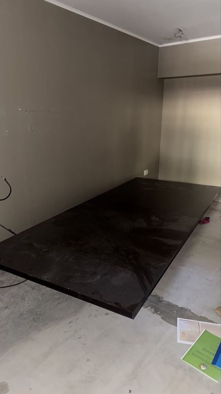 Xontaxta sotiladi sifatli materialdan ishlangan 2,70 ga 1,20 Xontaxta sotiladi sifatli materialdan ishlangan 2,70 ga 1,20