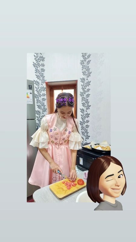 Sifati Yaxshi 2marta kiyilgan sarpelaga Zor kiyim Sifati Yaxshi 2marta kiyilgan sarpelaga Zor kiyim