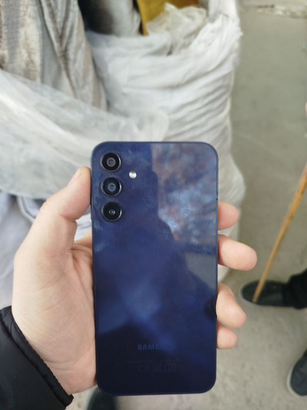 Samsung A 15 sotiladi