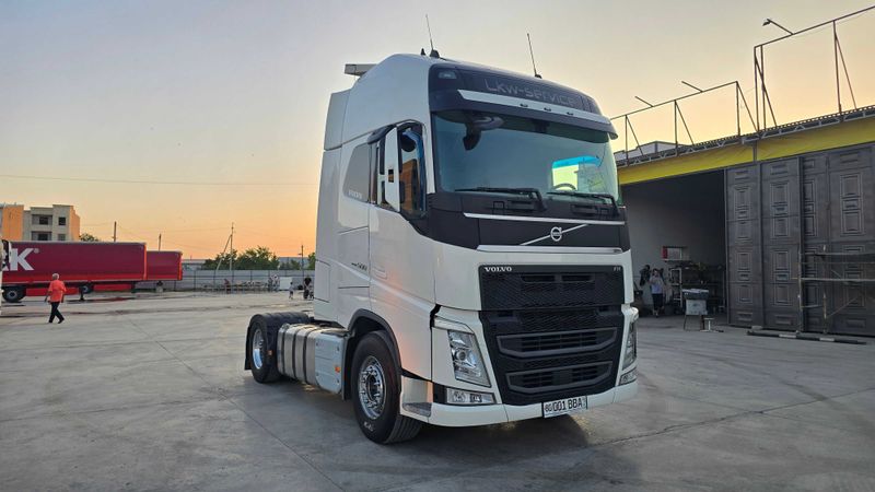 Срочно Продаётся тягач VOLVO Евро 6. Срочно Продаётся тягач VOLVO Евро 6.